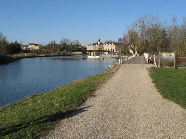 Abri Piscine Motorisé Entreprise abri de piscine Châlette-sur-Loing