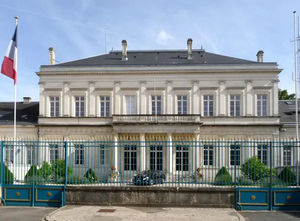 Abri Piscine Motorisé Entreprise abri de piscine Charente