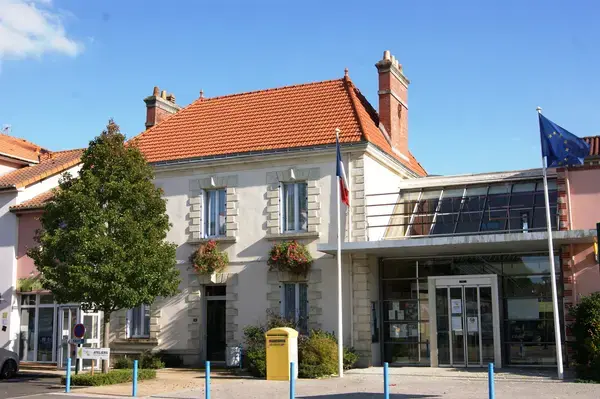 Abri Piscine Motorisé Entreprise abri de piscine Chaumes-en-Retz