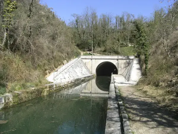 Abri Piscine Motorisé Entreprise abri de piscine Dompierre-sur-Mer