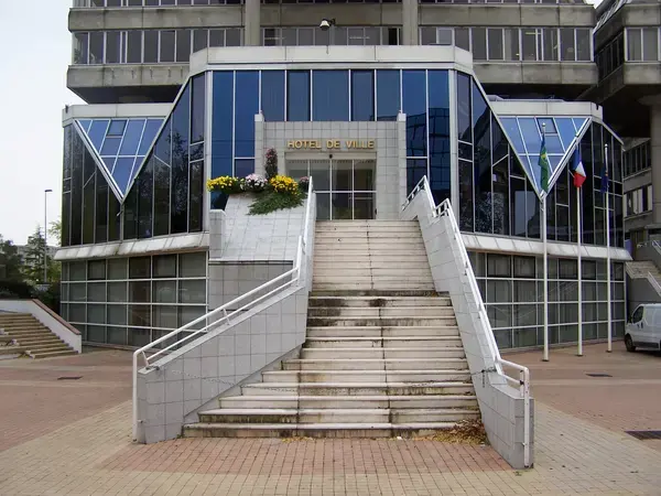 Abri Piscine Motorisé Entreprise abri de piscine Élancourt