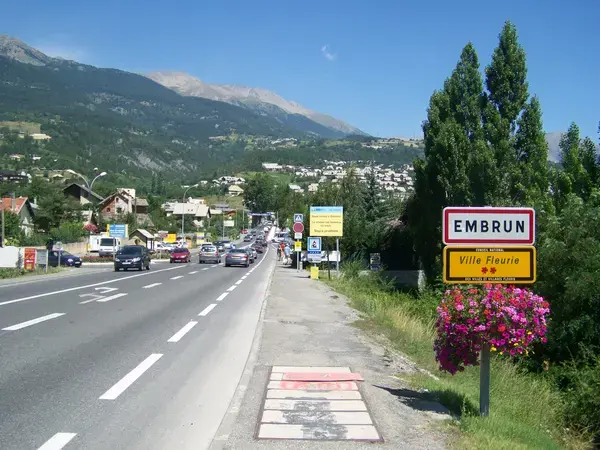 Abri Piscine Motorisé Entreprise abri de piscine Embrun