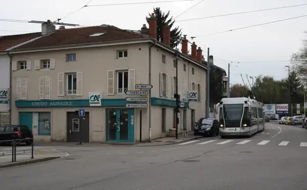 Abri Piscine Motorisé Entreprise abri de piscine Essey-lès-Nancy