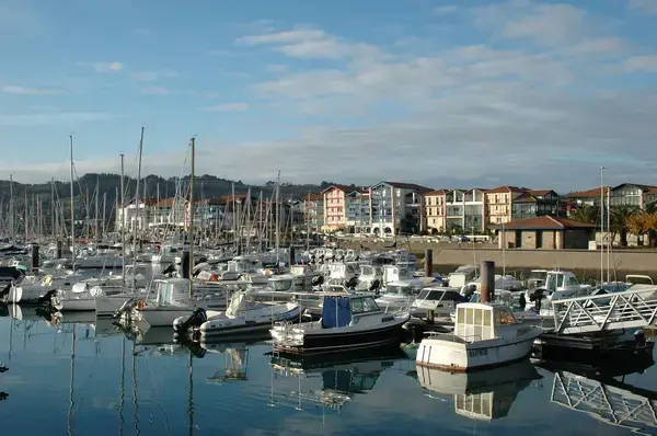 Abri Piscine Motorisé Entreprise abri de piscine Hendaye