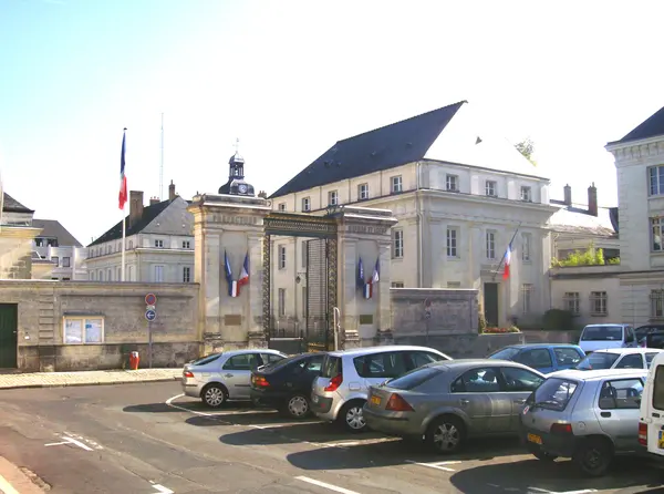 Abri Piscine Motorisé Entreprise abri de piscine Indre-et-Loire
