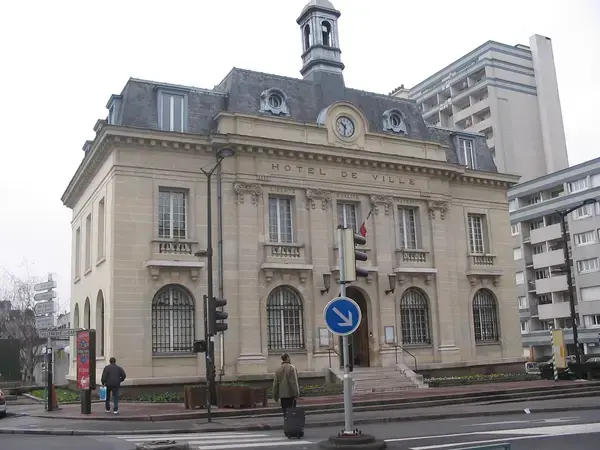 Abri Piscine Motorisé Entreprise abri de piscine L'Île-Saint-Denis