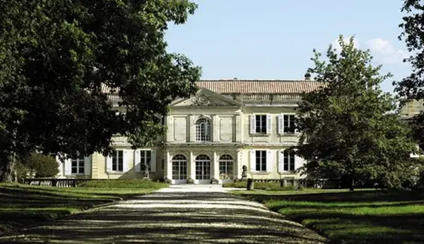 Abri Piscine Motorisé Entreprise abri de piscine Le Taillan-Médoc