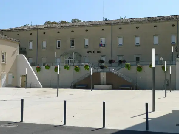 Abri Piscine Motorisé Entreprise abri de piscine Livron-sur-Drôme