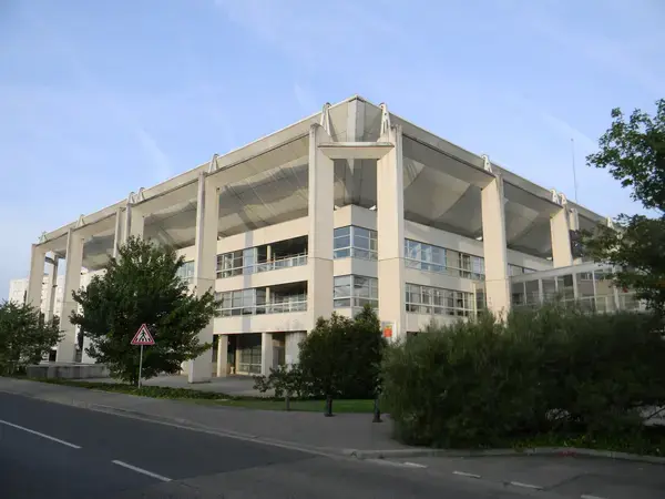 Abri Piscine Motorisé Entreprise abri de piscine Meyzieu
