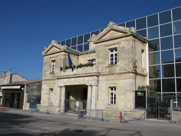 Abri Piscine Motorisé Entreprise abri de piscine Pessac