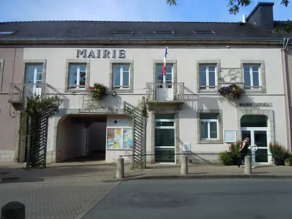 Abri Piscine Motorisé Entreprise abri de piscine Plouay