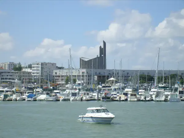Abri Piscine Motorisé Entreprise abri de piscine Royan