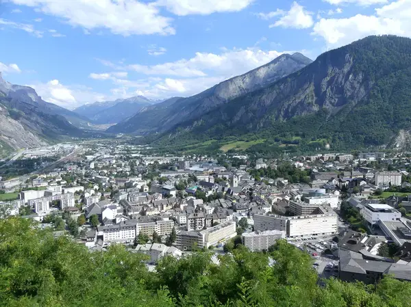 Abri Piscine Motorisé Entreprise abri de piscine Saint-Jean-de-Maurienne