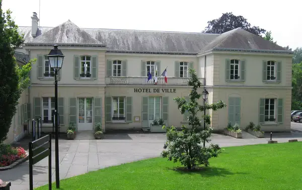 Abri Piscine Motorisé Entreprise abri de piscine Thorigny-sur-Marne