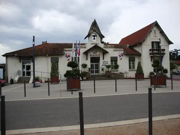 Abri Piscine Motorisé Entreprise abri de piscine Veauche
