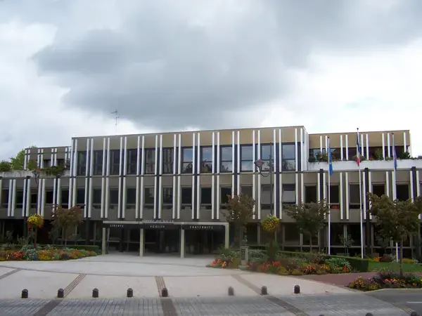 Abri Piscine Motorisé Entreprise abri de piscine Vélizy-Villacoublay
