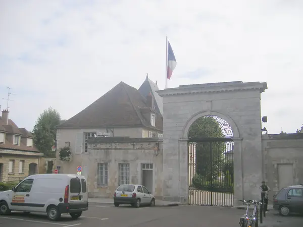 Abri Piscine Motorisé Entreprise abri de piscine Yonne
